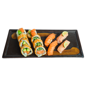 K12. Momo Sushi